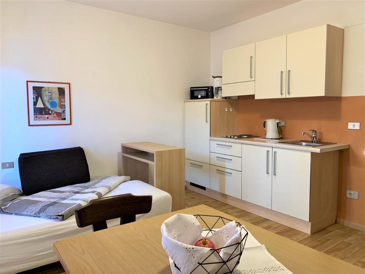 Haus Sankt Peter Apartment Lana Ngoại thất bức ảnh